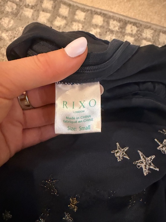 RIXO Navy Star-Print V-Neck Blouse - Picture 9 of 9